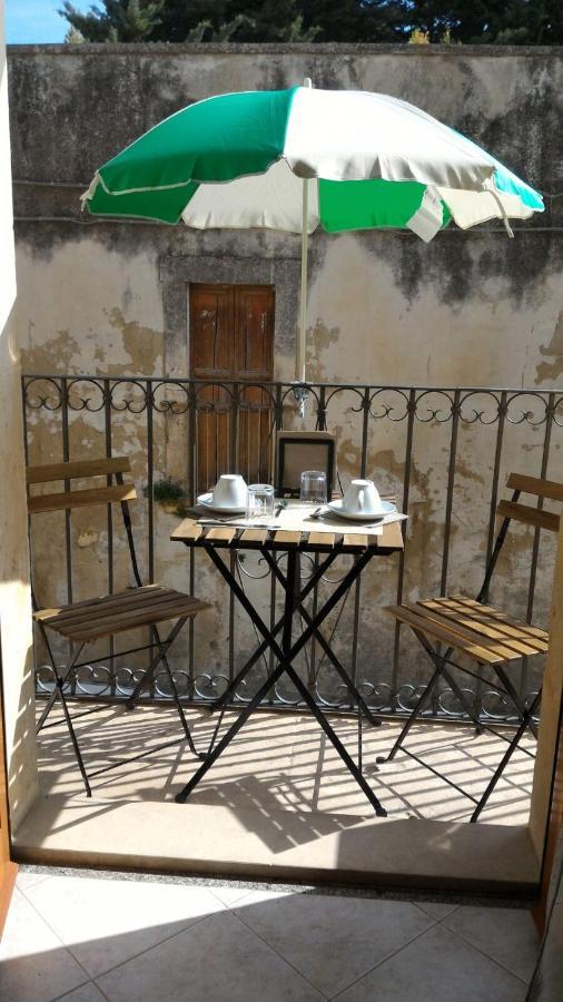 Noto Bedda Bed&Breakfast Exteriör bild