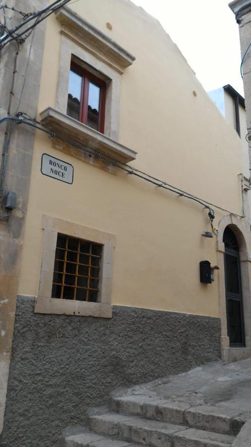 Noto Bedda Bed&Breakfast Exteriör bild