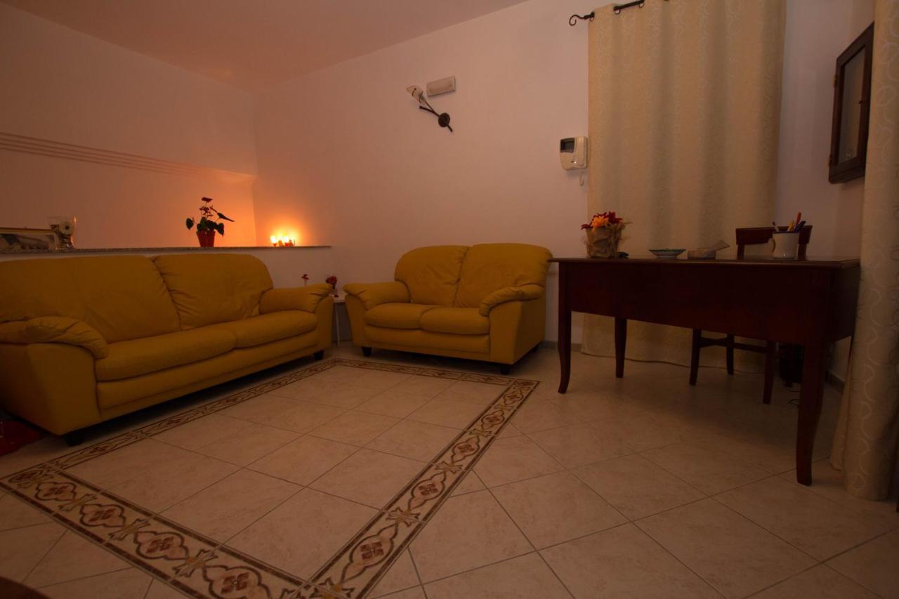Noto Bedda Bed&Breakfast Exteriör bild