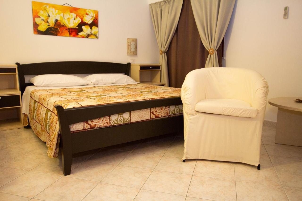 Noto Bedda Bed&Breakfast Exteriör bild