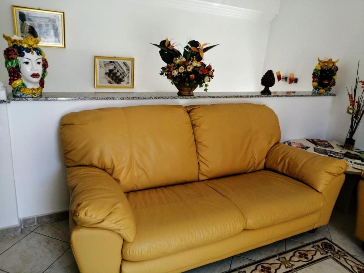 Noto Bedda Bed&Breakfast Exteriör bild